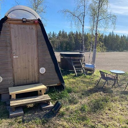 Laitila Niiralan Tila : Starlite Cabin מראה חיצוני תמונה